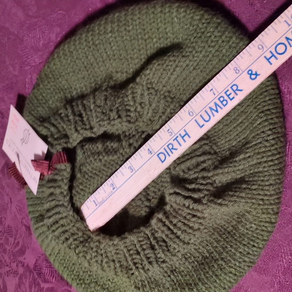 Hand Knit Acrylic Dark Olive Green French Beret Hat #02 - Picture 13 of 15
